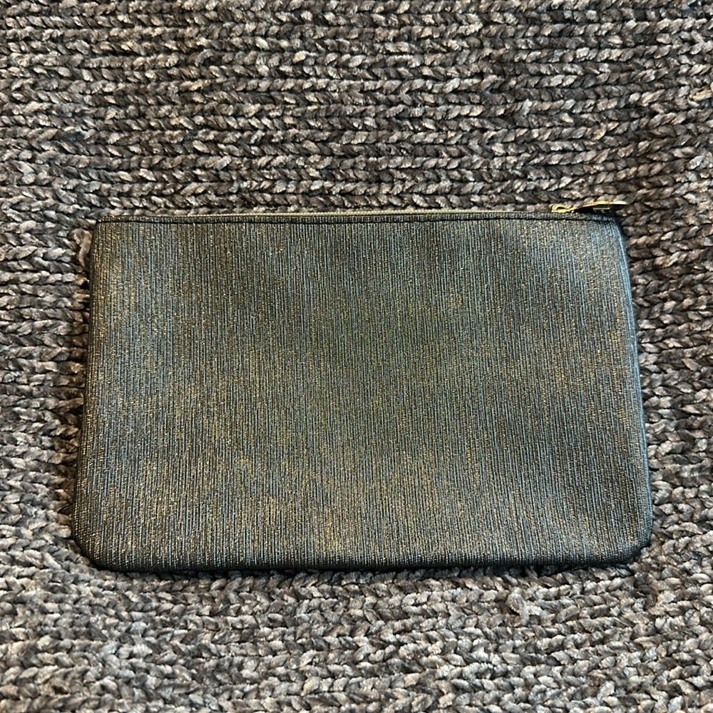Ipsy pouch - Picture 2 of 3